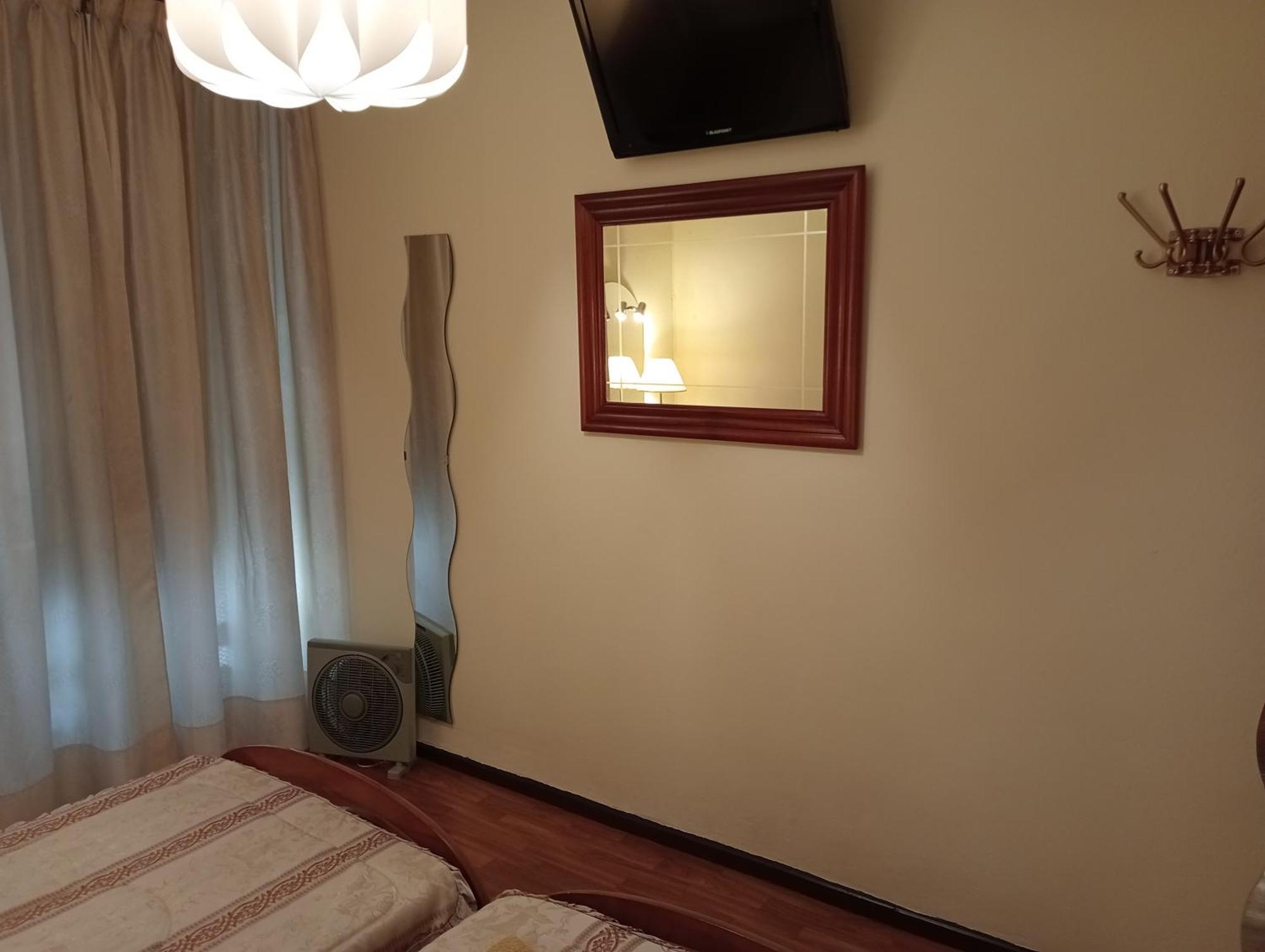 Habitacion Matrimonial Centro Ciudad Oviedo Buitenkant foto